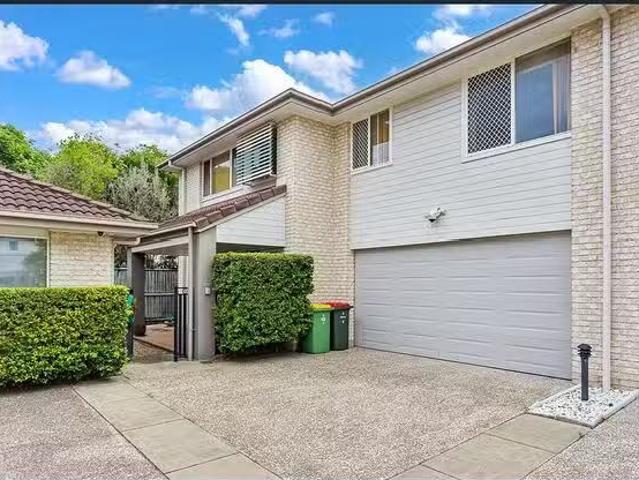 Cheap 3/2 Morea Court, Varsity Lakes, QLD 4227