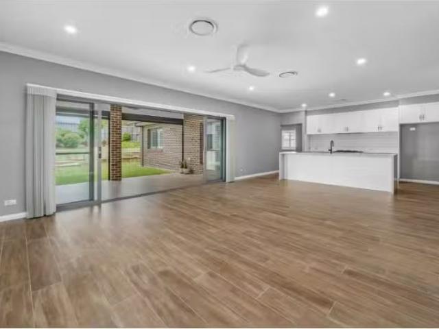 Charming 32 Red Baron Road, Chisholm House for rent Listed by.