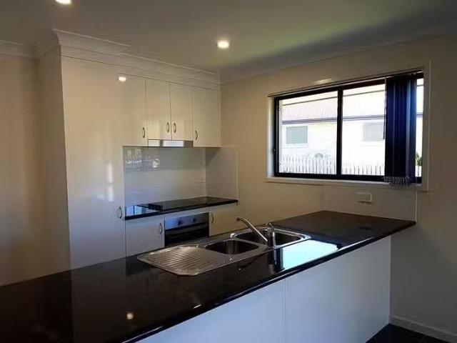 New 32A Bronco Crescent, Gracemere, QLD 4702