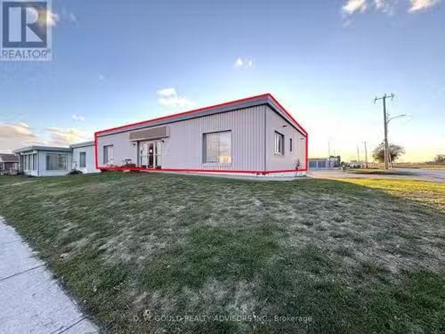 Cozy 330 Sidney Street, Belleville, ON, K8P 1P5 commercial f.