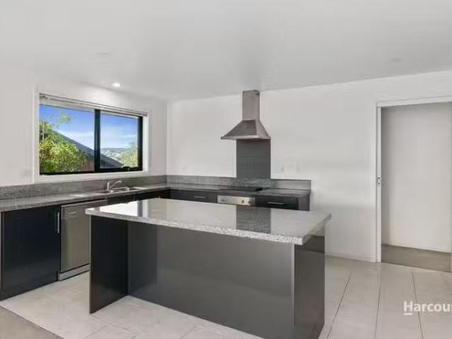 New 3/31 Riverview Parade, ROSETTA, TAS 7010 House for Rent