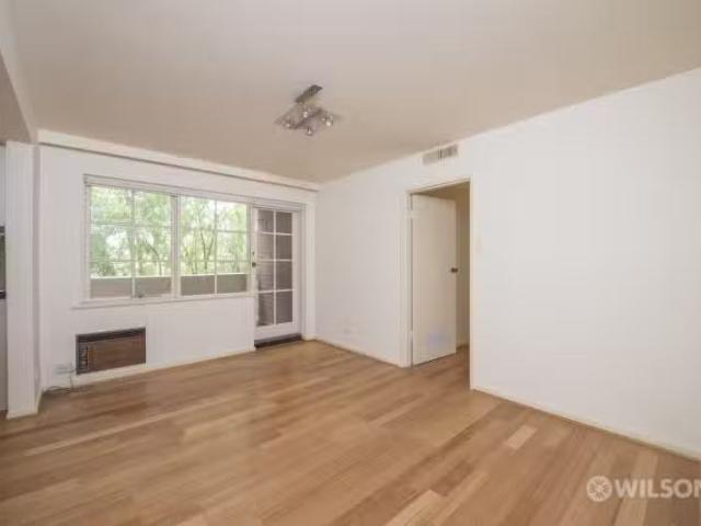 Cozy 3/328 Dandenong Road, St Kilda East VIC 3183