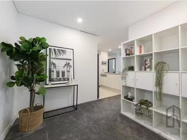 Cozy 333/43 Amalfi Drive, Wentworth Point Apartment for rent.
