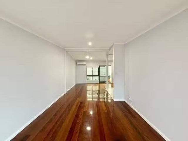 New 3/34 Decora Crescent, Warabrook, NSW 2304