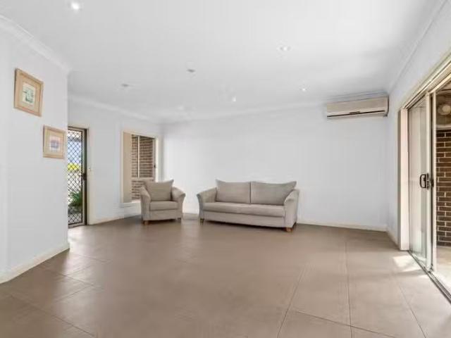 Deal! 3/37 Terry Road, West Ryde NSW 2114