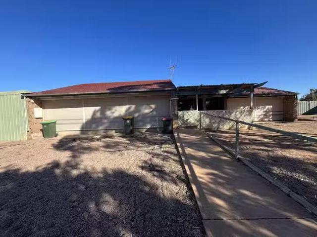 Cheap 37 Cole Crescent, Port Augusta West, SA 5700