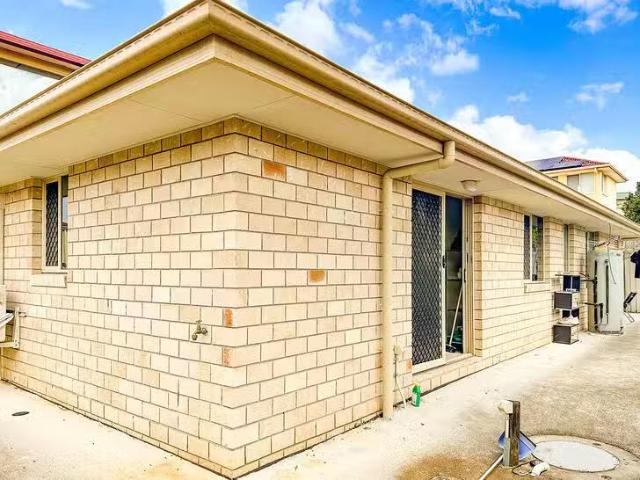 Nice 37A Estoril Street, Robertson, QLD 4109