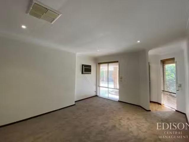 Just in! 3/40 Tuart Street, Yokine, WA 6060
