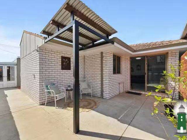 Cheap 347 Carrington Street, Hamilton Hill, WA 6163
