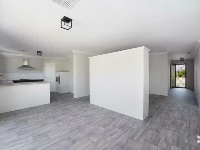 New 34 Westmoreland Circle, Bertram, WA 6167
