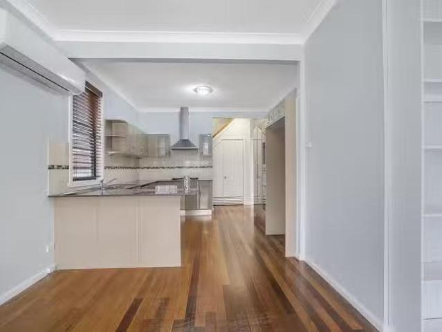 Charming 34 Hamilton Street, Hamilton North, NSW 2292