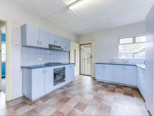 Just in! 34 Kirby Road, Aspley, QLD 4034 House for Rent
