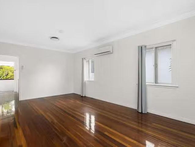 Deal! 34 Lunga Street, Carina, QLD 4152