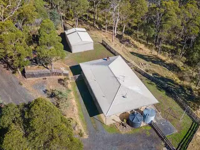 Nice 34 Shelley Street, Collinsvale, TAS 7012