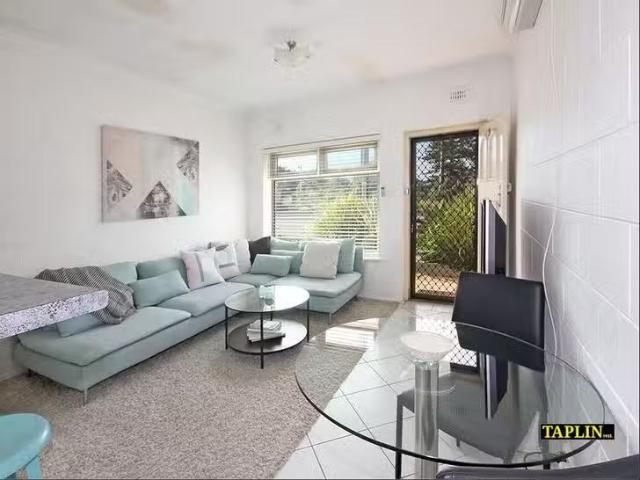 Just in! 3/53 Richardson Avenue, Glenelg North, SA 5045