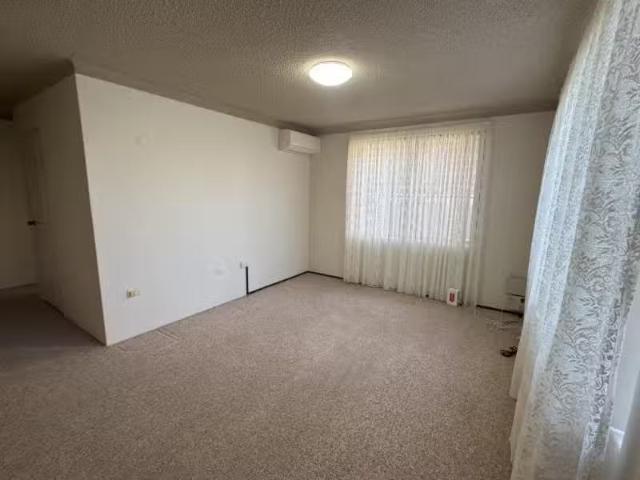 Unique 3/54 Thalassa Avenue, EAST CORRIMAL Apartment for rent.