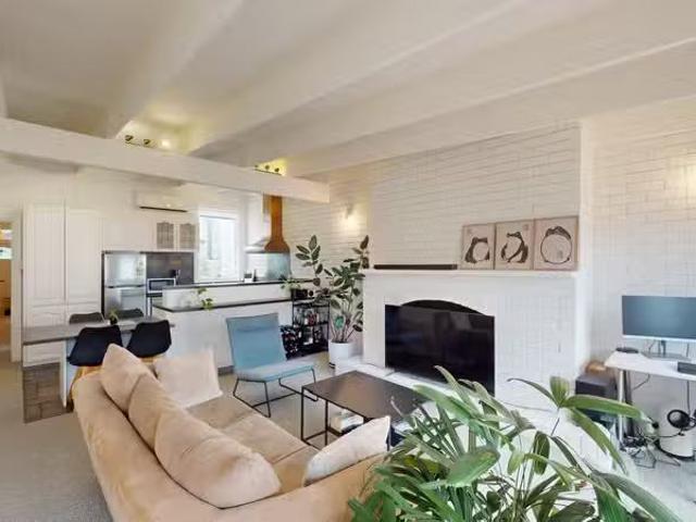 Cheap 357 Station Street, Carlton North VIC 3054