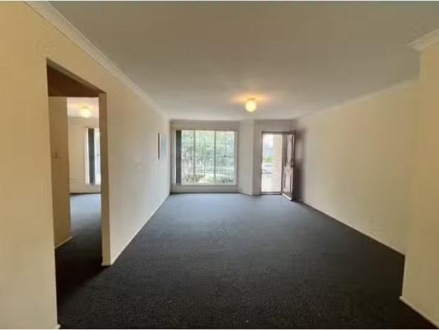 Charming 3/5 Harbour Boulevard, Bomaderry Apartment for rent.