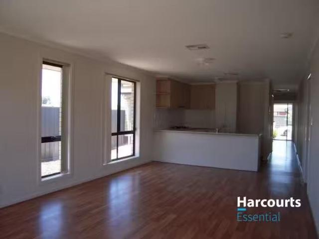 For Rent! 35 St Lawrence Avenue, ANDREWS FARM, SA 5114 House.