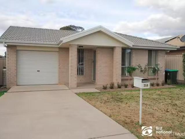 For Rent! 35A Melton Road, Mudgee, NSW 2850