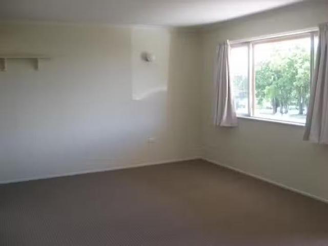 Rental! 3/66 Pascoe Lane, Harlaxton, QLD 4350