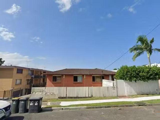 Charming 3/67 Junction Road, Clayfield, QLD 4011