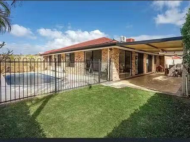 Rental! 36 Burnside Terrace, Canning Vale, WA 6155