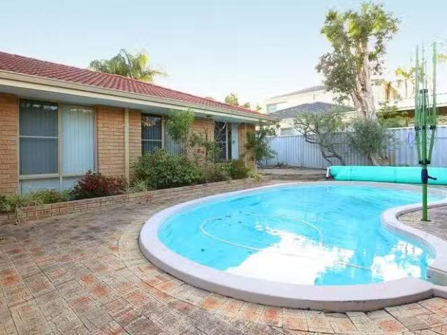 Deal! 36A Mitchell Street, Ardross, WA 6153