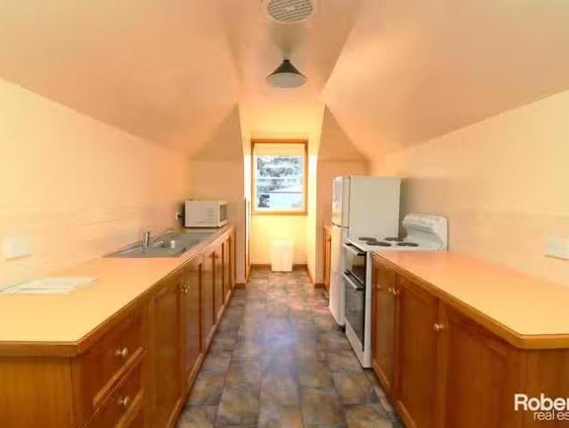For Rent! 3/8 Charles Street South, South Launceston, TAS 7249