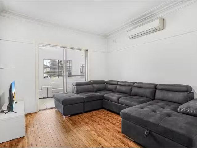 Nice 38 Northcott Street, South Wentworthville House for rent.
