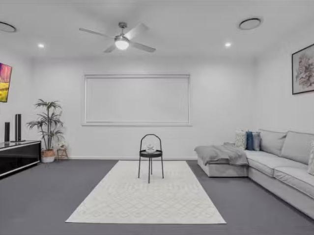 Nice 39 Crowgey Street, Rydalmere House for rent Listed by Bi.