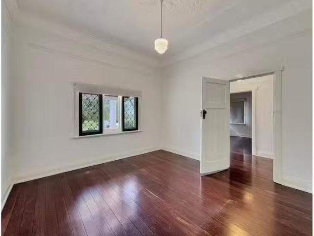 Charming 39 Fourth Avenue, Kensington, WA 6151