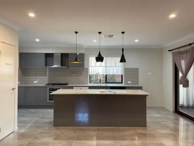 For Rent! 3 Numbat Place, NICHOLLS House for rent Listed by F.