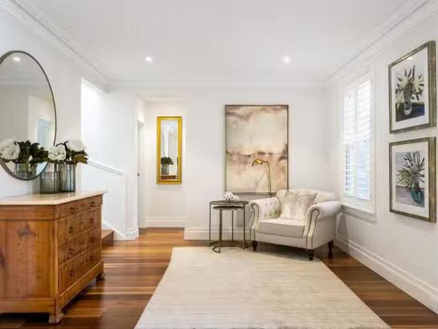 Rental! 3 Neeworra Road, Northbridge, NSW 2063