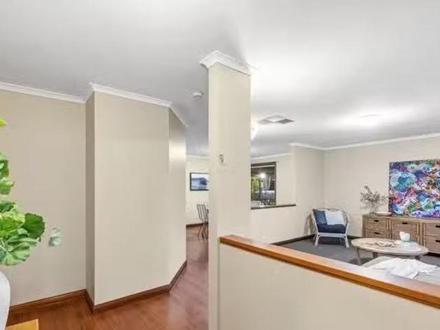 Just in! 3 Oriole Court, Seaford Rise, SA 5169