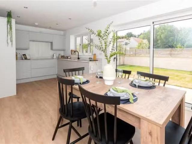 Cozy 3 BA 4 bedroom detached house for rent in Keene Lane, Ban.