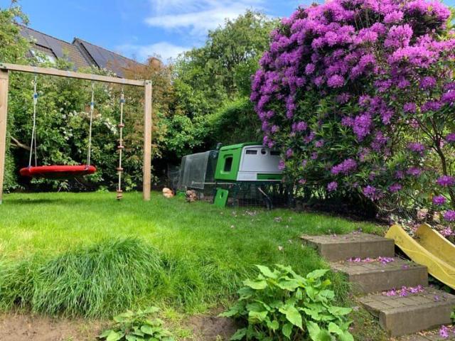 Charming 3 bed+office family home with SE garden Uccle