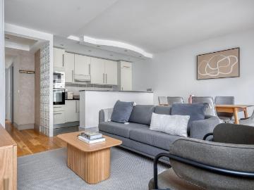 Charming 3 Bedroom Apartment in Batignolles, Paris Amsterdam Apartments for Rent