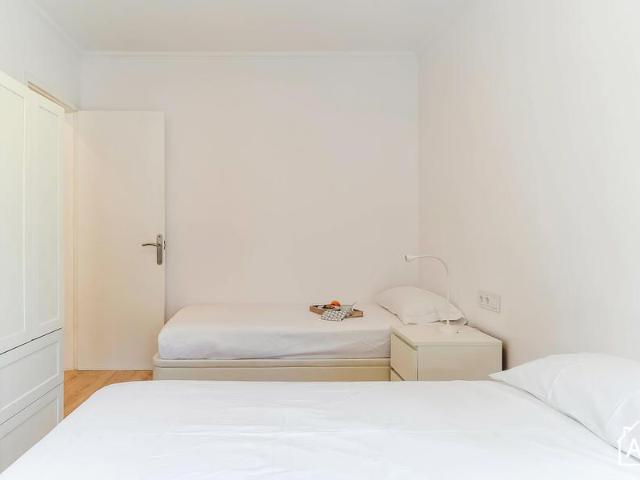Charming 3 Bedroom Apartment in Horta Guinardó