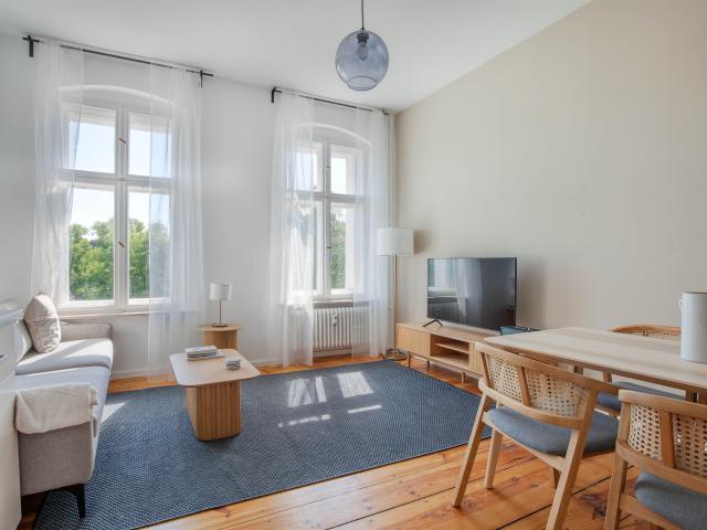 Charming 3 Bedroom Apartment in Kreuzberg