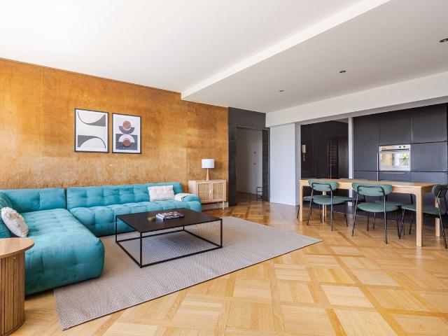 Charming 3 Bedroom Apartment in Paris Passy, Paris Amsterdam Apartments for Rent
