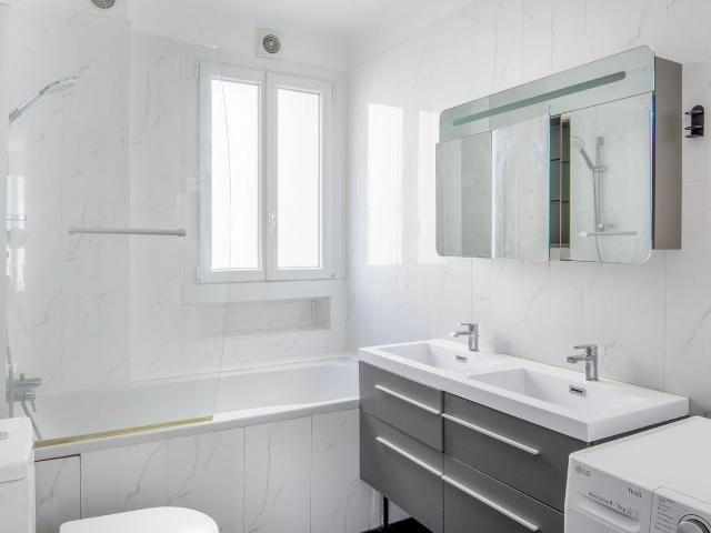 Charming 3 Bedroom Apartment in Paris, Paris Amsterdam Apartments for Rent