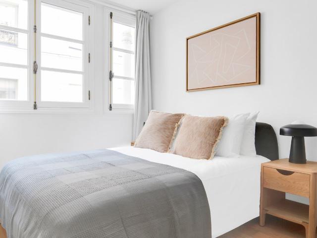 Charming 3 Bedroom Apartment in Paris, Paris Amsterdam Apartments for Rent