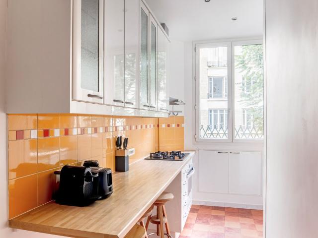 Charming 3 Bedroom Apartment in Paris, Paris Amsterdam Apartments for Rent