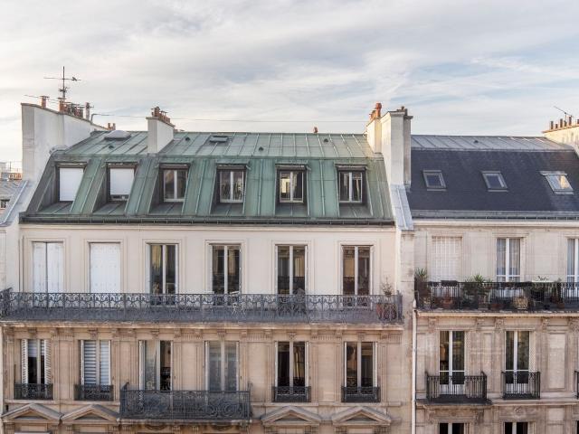 Charming 3 Bedroom Apartment in the Heart of Paris, Paris Amsterdam Apartments for Rent