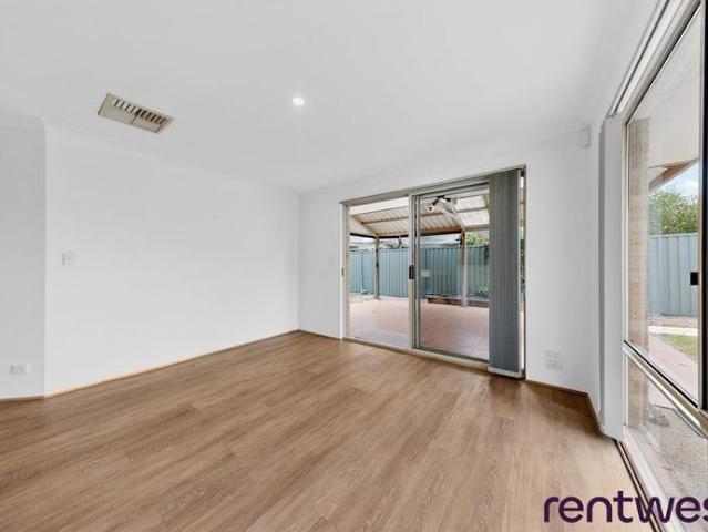 Charming 3 Bedroom Duplex in Prime Location
