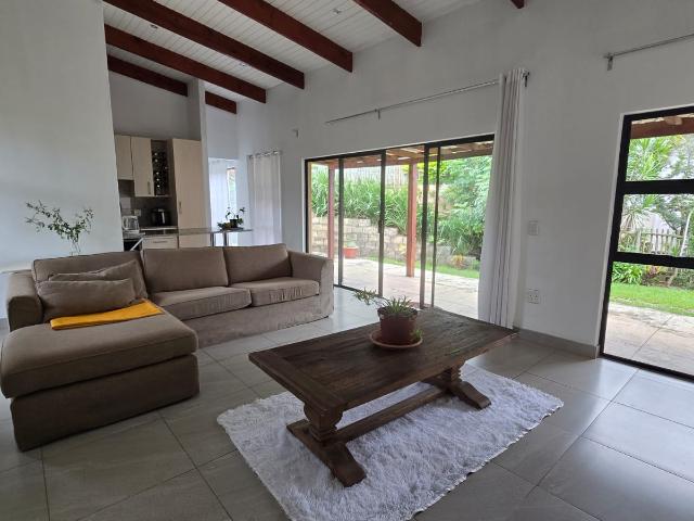 Charming 3 Bedroom Family Home for Rent in Palm Lakes Estate