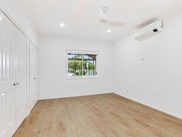 Charming 3 Bedroom Family Home in the Heart of Pitt Town!