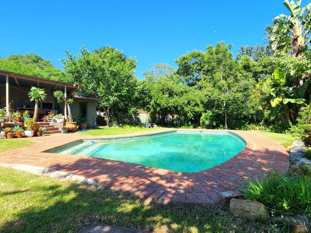 Charming 3 Bedroom Family Home to Let in Eduan Park