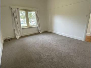 Charming 3 Bedroom House!
